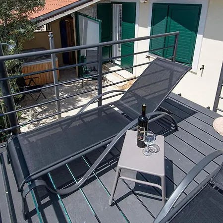 Holiday home Valencan 2 Mednjan